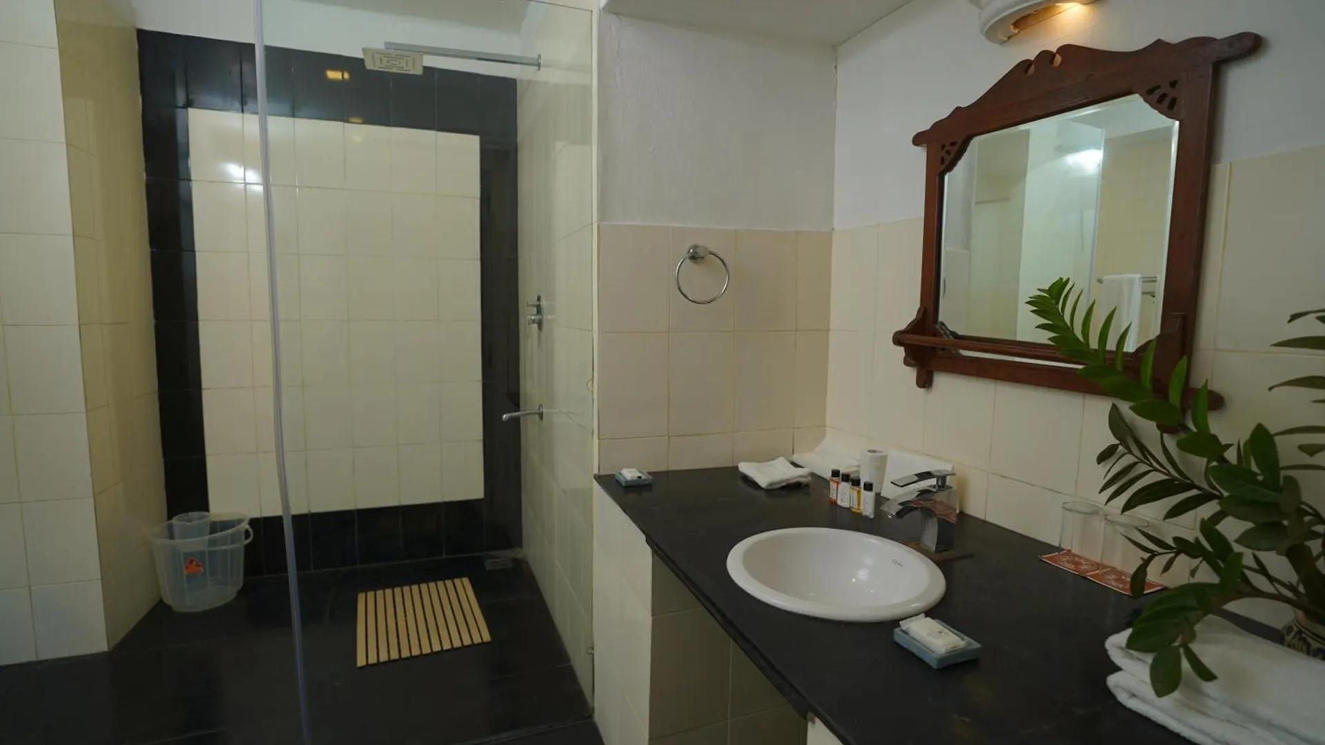 מלון Kochi Neemrana'S- Tower House