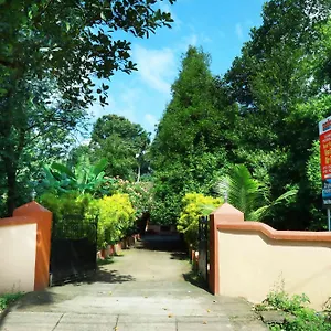 back-packers-cochin-villa.hotels-munnar.com/