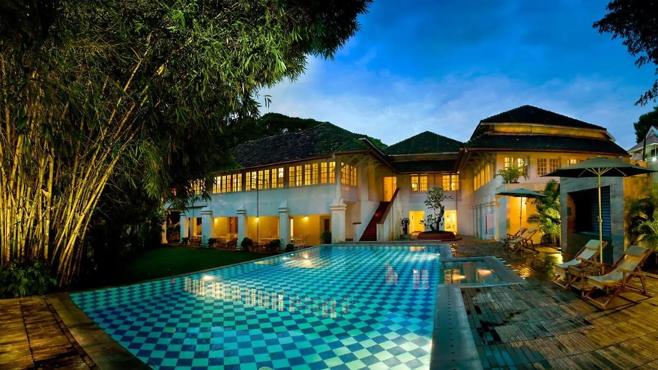 Neemrana'S- Tower House Hotell Kochi